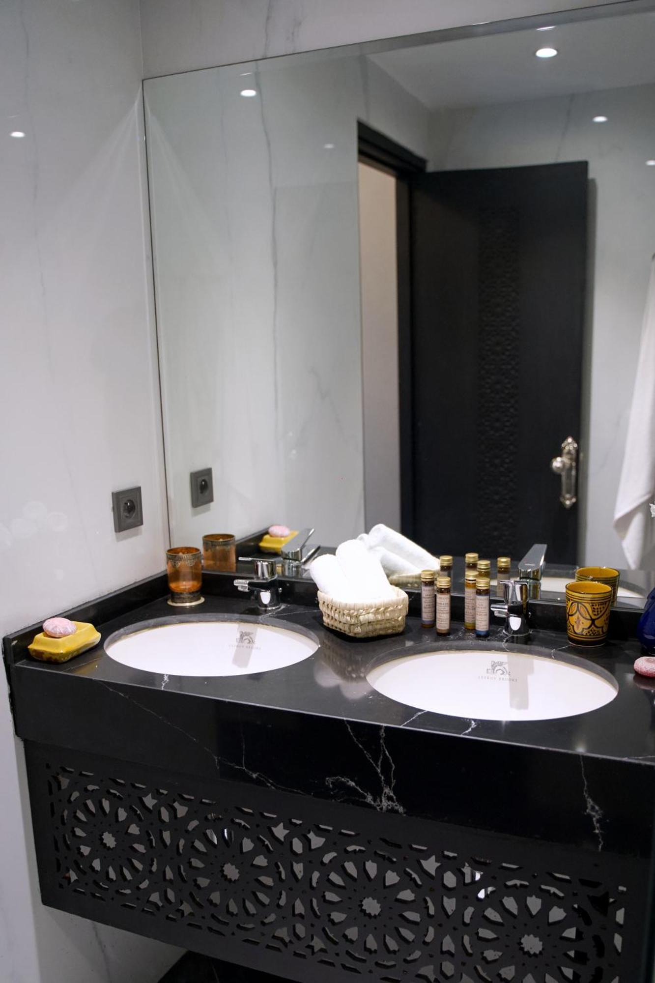 Hotel Dar Chrifa Rabat Zewnętrze zdjęcie
